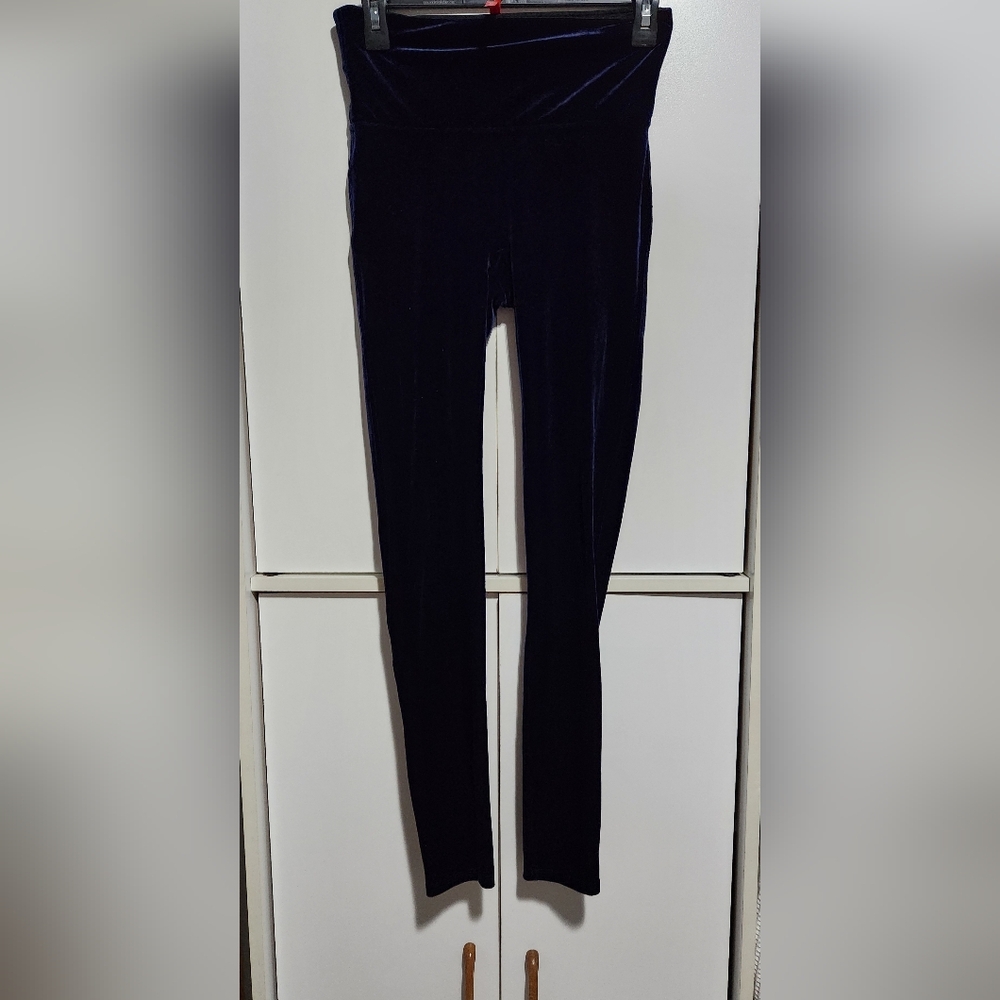 SPANX Velvet Leggings in Deep Navy BLUE - MEDIUM NWOT